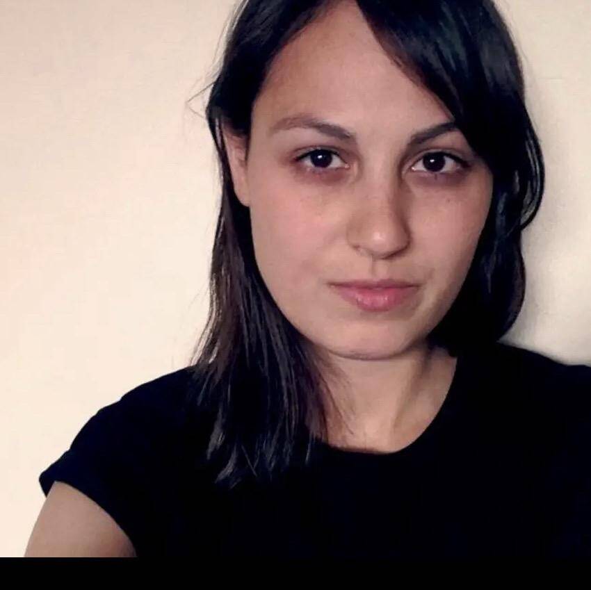 Carina Oueis - English–French Conference Interpreter | Business