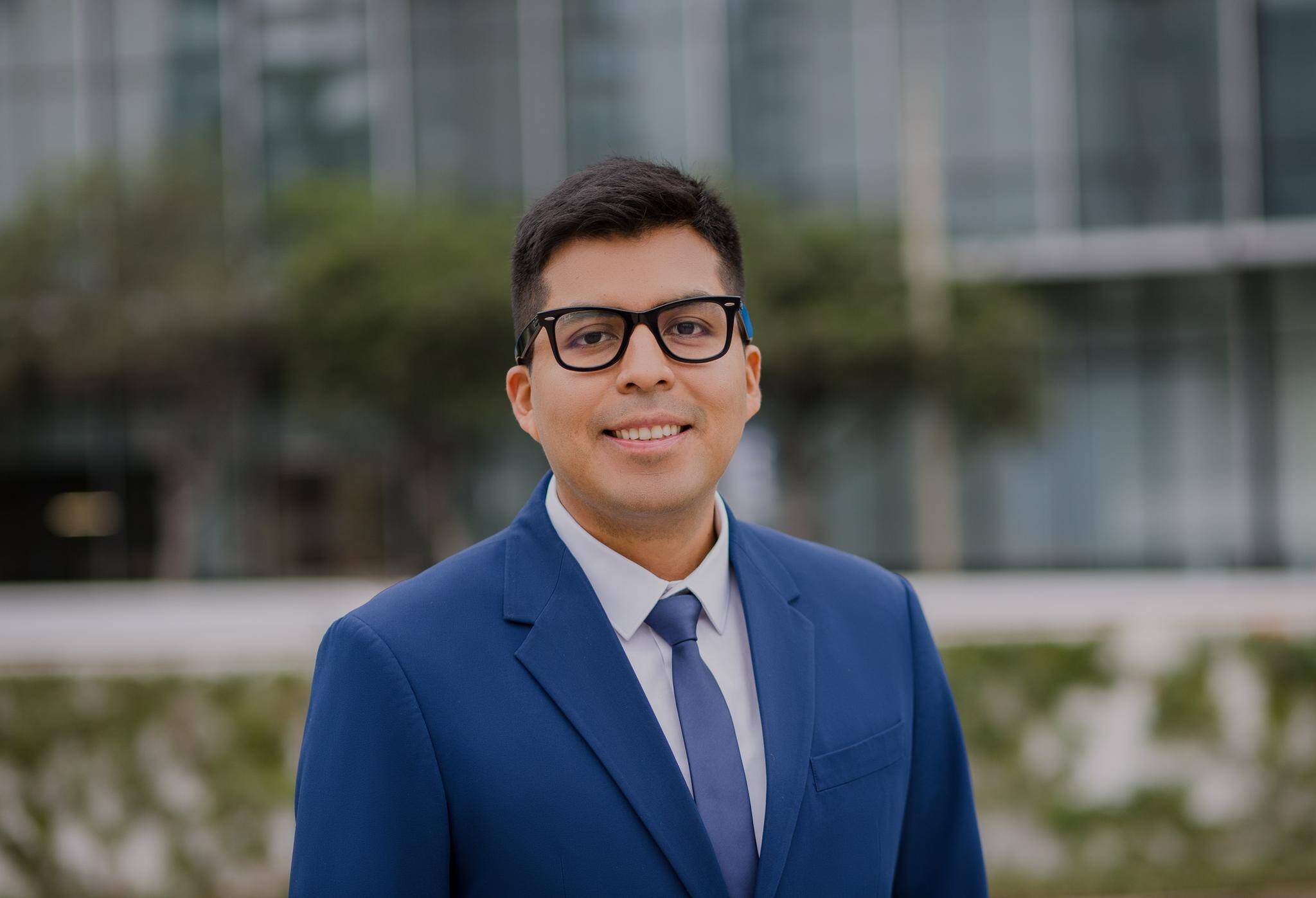 Ray E. - Data analyst | Data Scientist