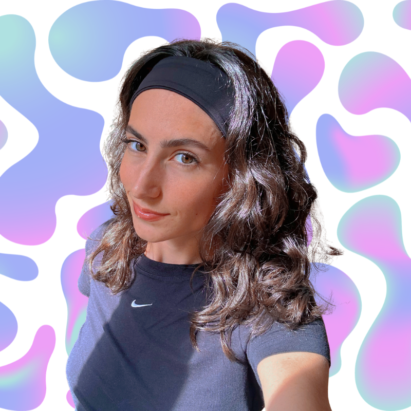 Léa L. - Social Media Manager | Créatrice UGC