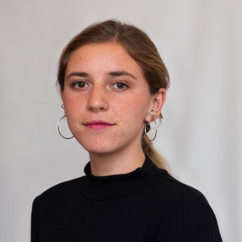 Elisabeth Ruth Suter - Dynamische Designerin | Web, Branding, Motion