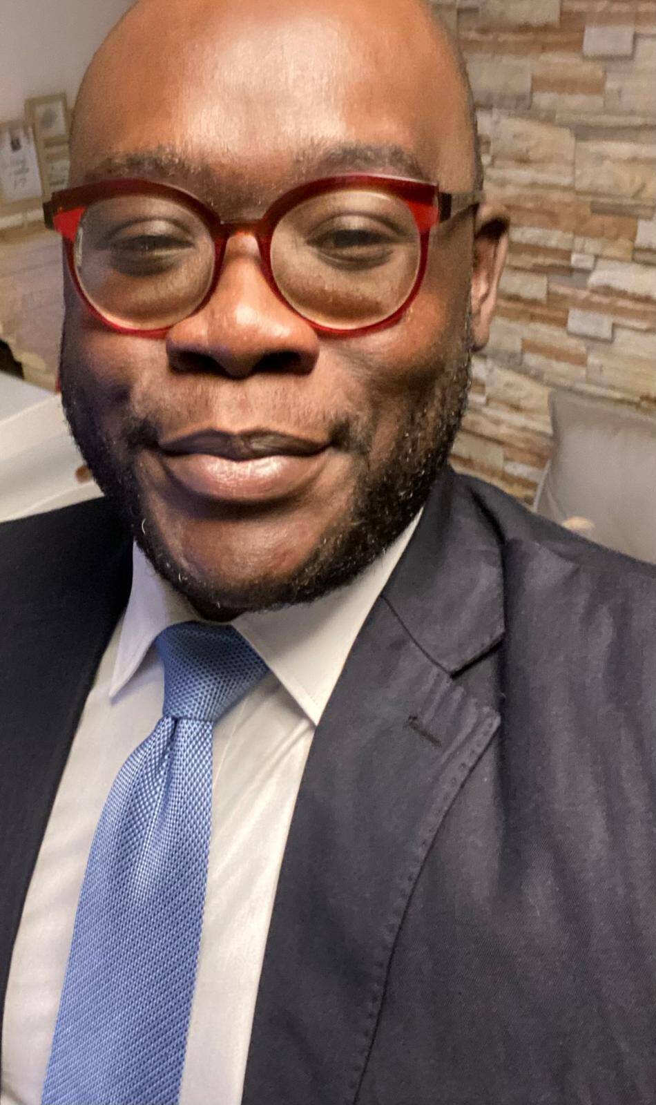 T. Paul Luc Uriel C.