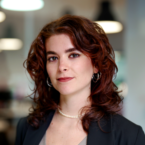 Greta De Grandis - Communications Strategist