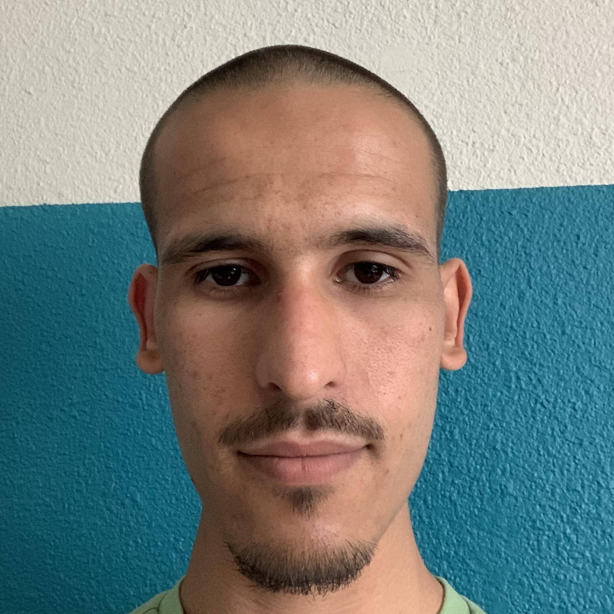 Tariq Chawki - Full Stack React.js · React Native · Node.js · AWS
