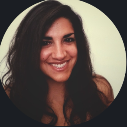 Adriana Marino - Trilingual administrative - Virtual Assistant