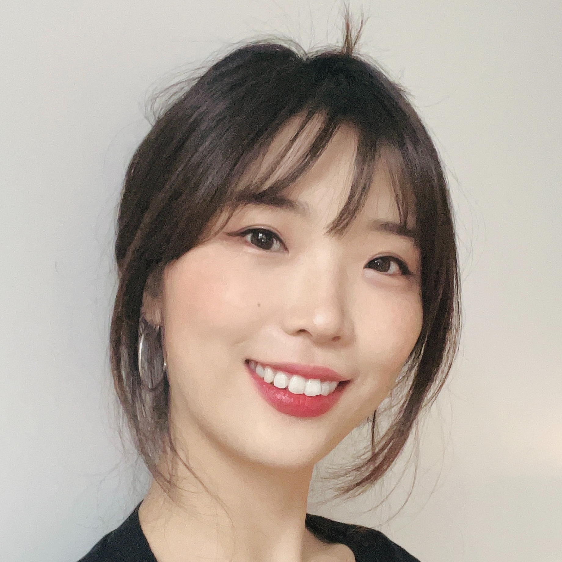 Jisuk J.