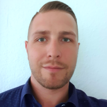 Dennis  - Interim HR Director | Talent | AI | Transformation