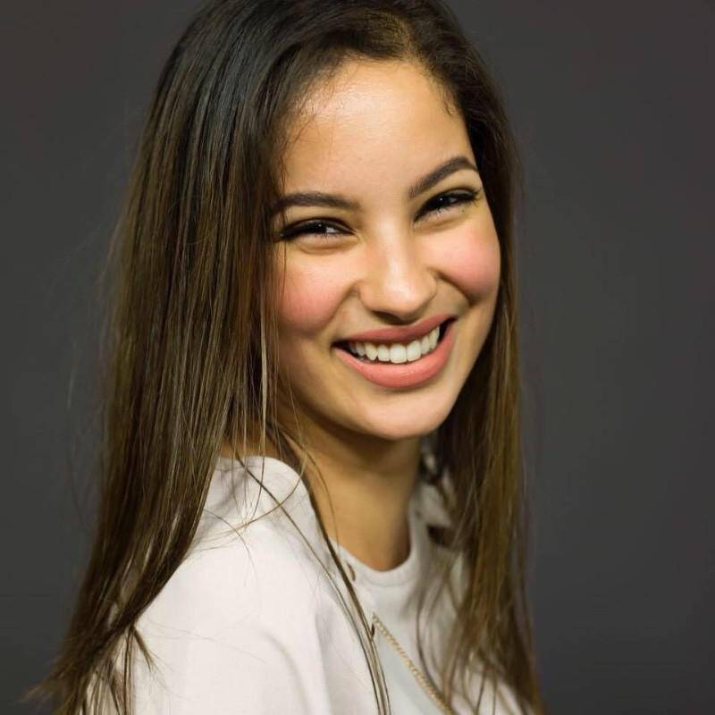 Yousra A. - Rédacteur web SEO, copywriter, correcteur ✅  
