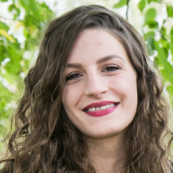 Fanny Billaud - Graphiste, web designer, community manager