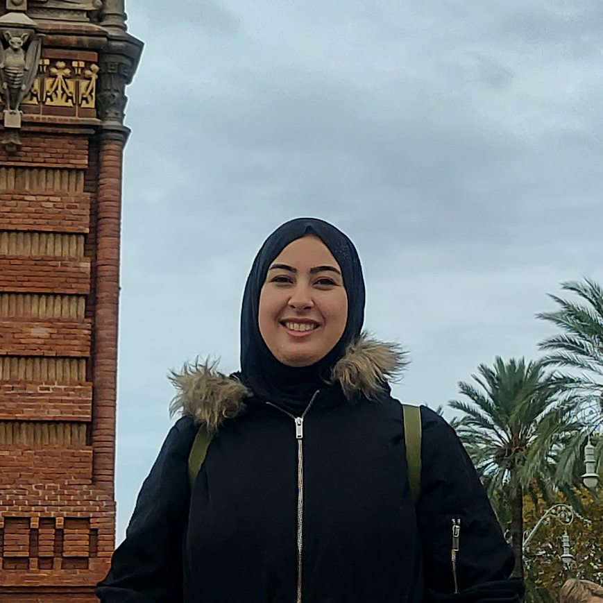 Oumaima Bouali - Ingénieur Géomaticienne / Sigiste / Topographe 