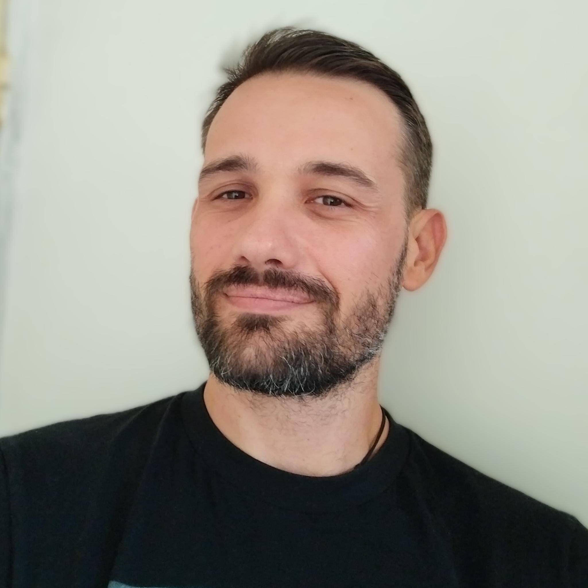 Anthony  - Travel Organizer
