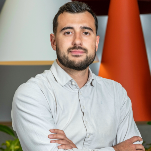Félix Arribas Lucas - Data & AI Engineer | Data Platforms, Automation & 