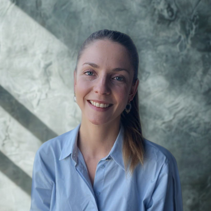 Eva M.