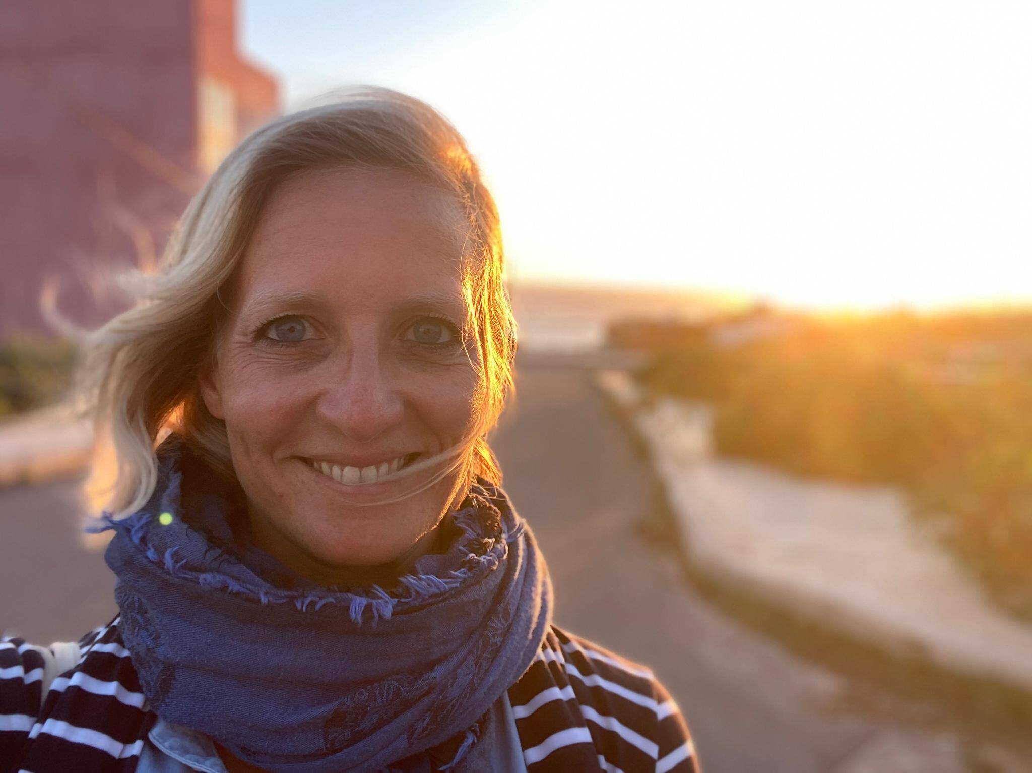Caro D. - Stratégie, Marketing, Business Develop., Retail