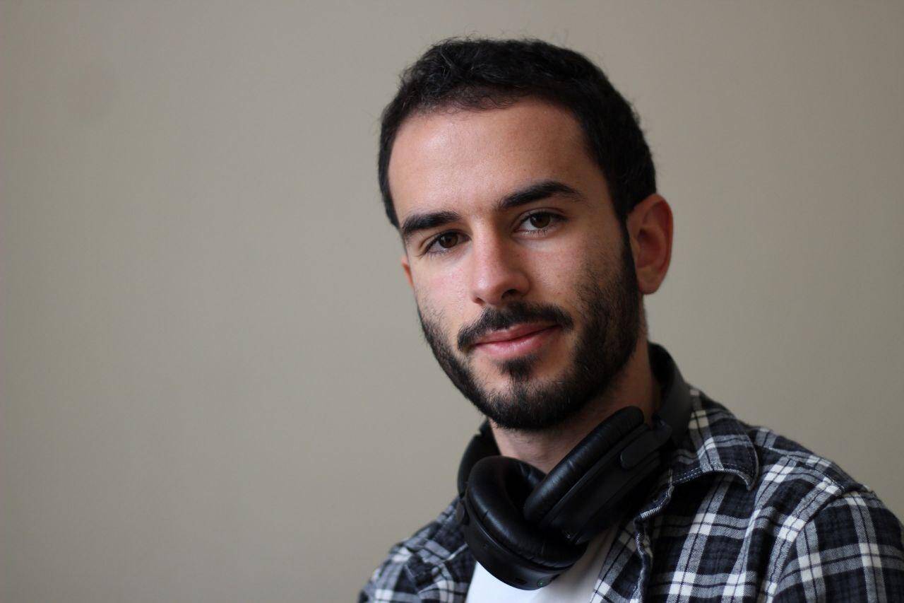 Adrian Valente