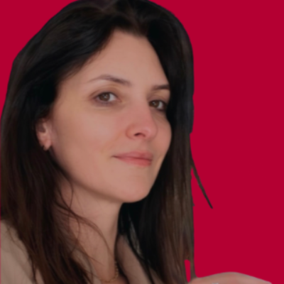 Claudine Deprat - Social Media Manager