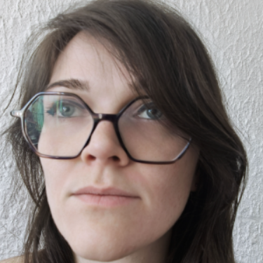 Oriane Claude - Gestionnaire de diplôme