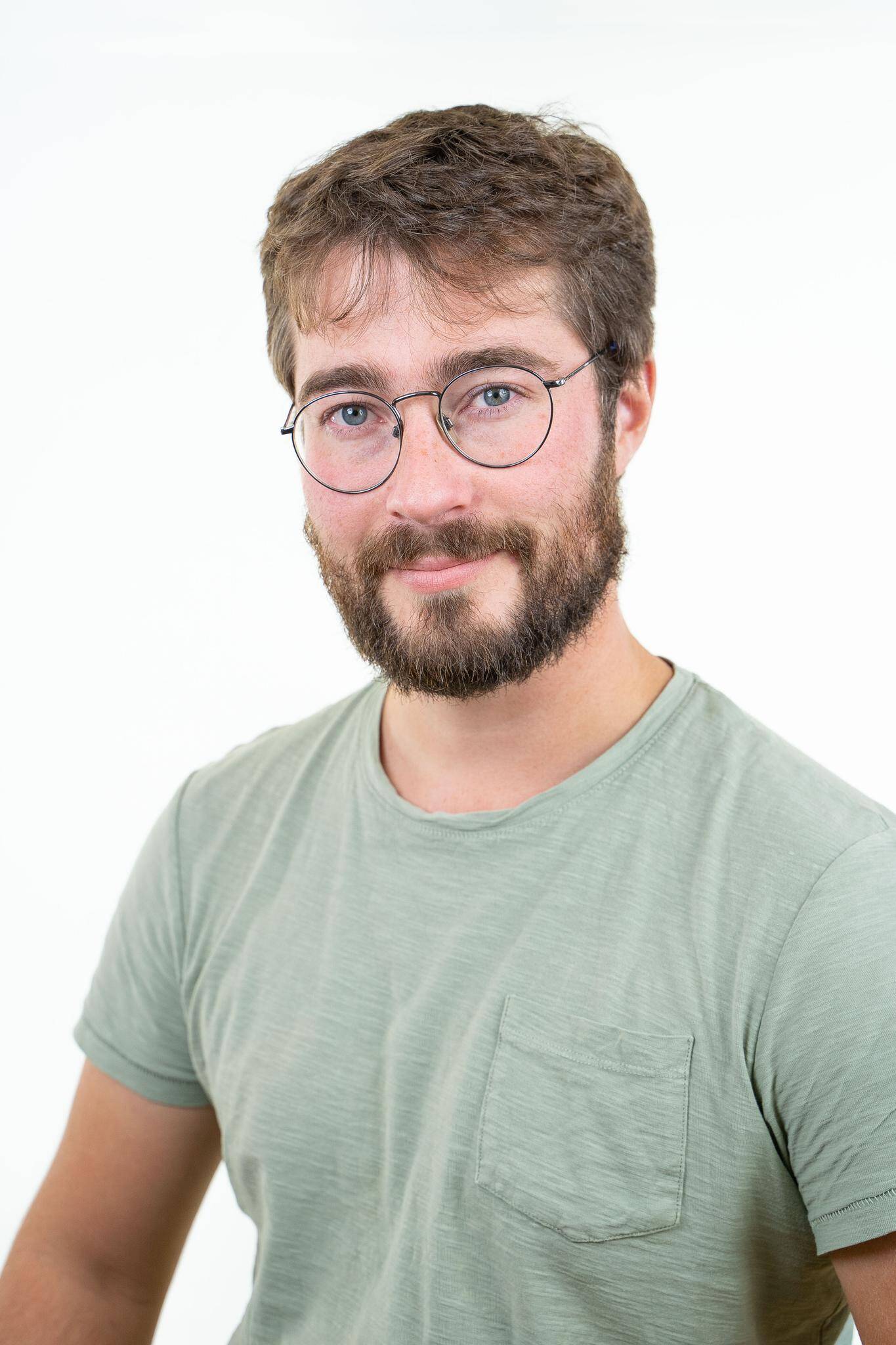 Antoine L. - Dev Senior Symfony / Laravel — Architecture propre