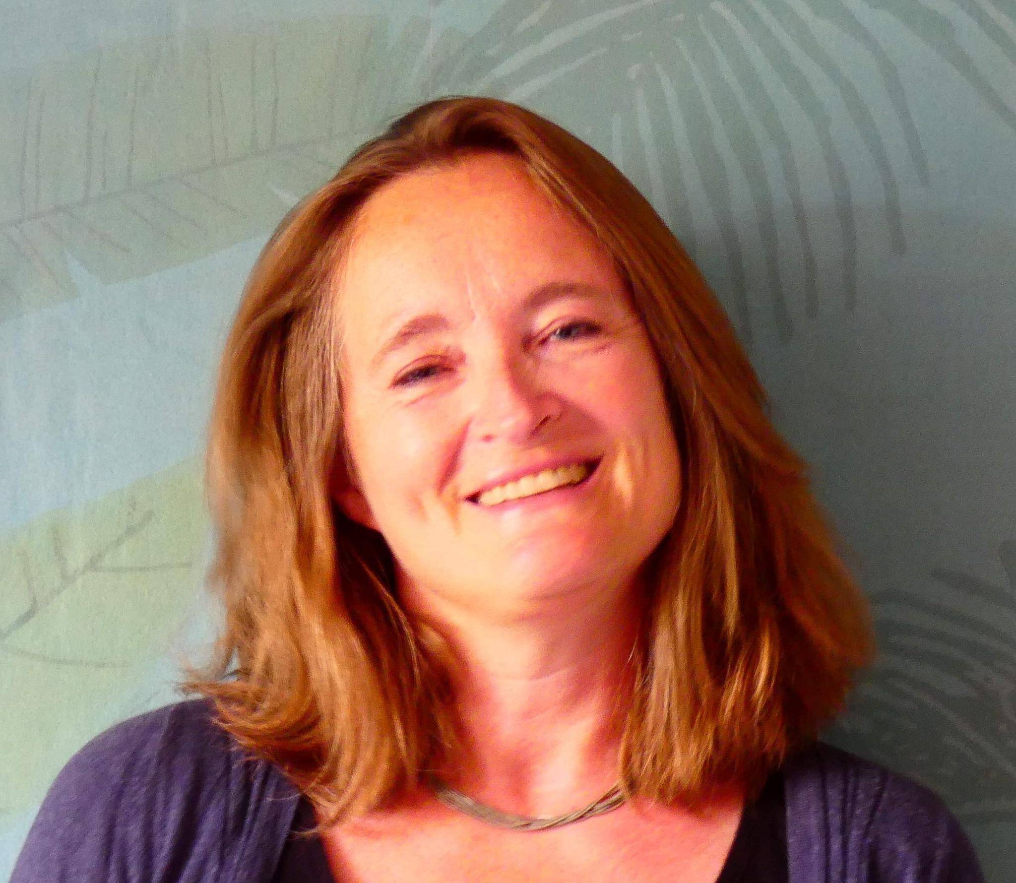 Anke  - Certified translator French / English > Allemand