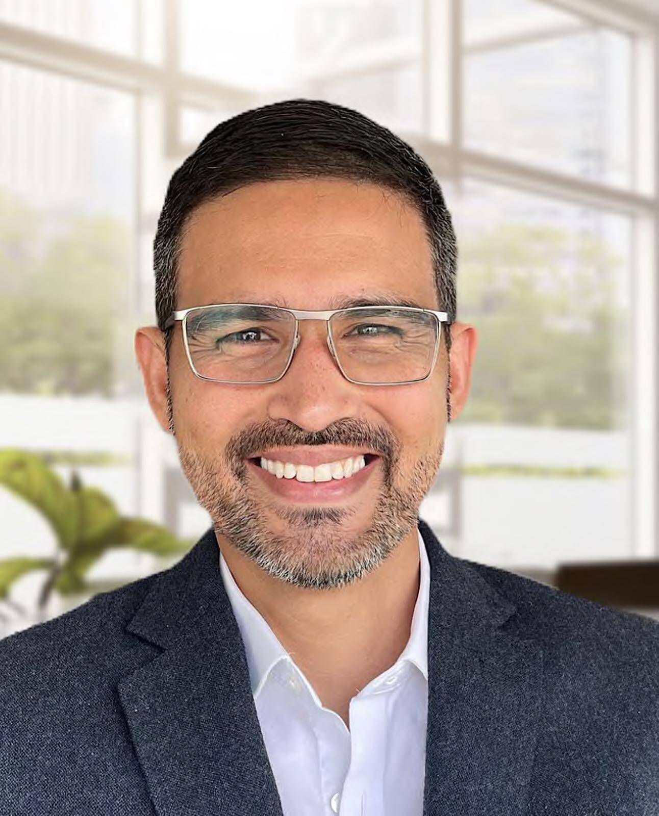 José Alberto Justiniani - Spanish / English Translator – Project Manager