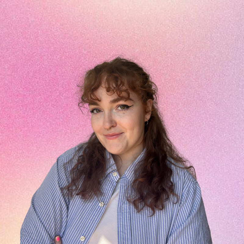 Mathilde  - Watch | Online reputation | Social Media