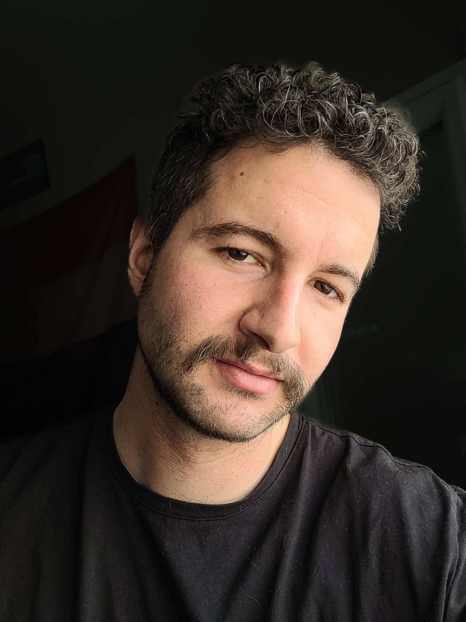 Diego  - UX/UI Designer, Graphic Designer