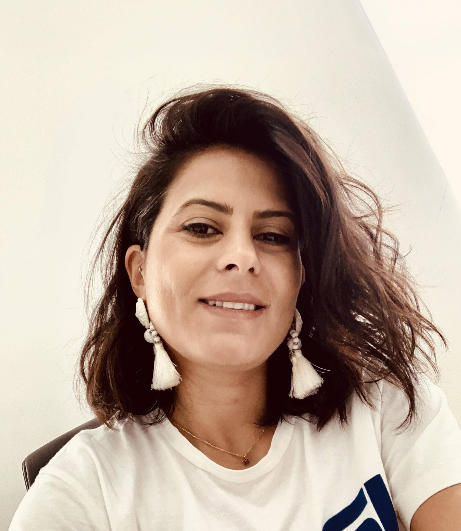 Jessy Stephan-Robert - Brand Designer I Creative Lead