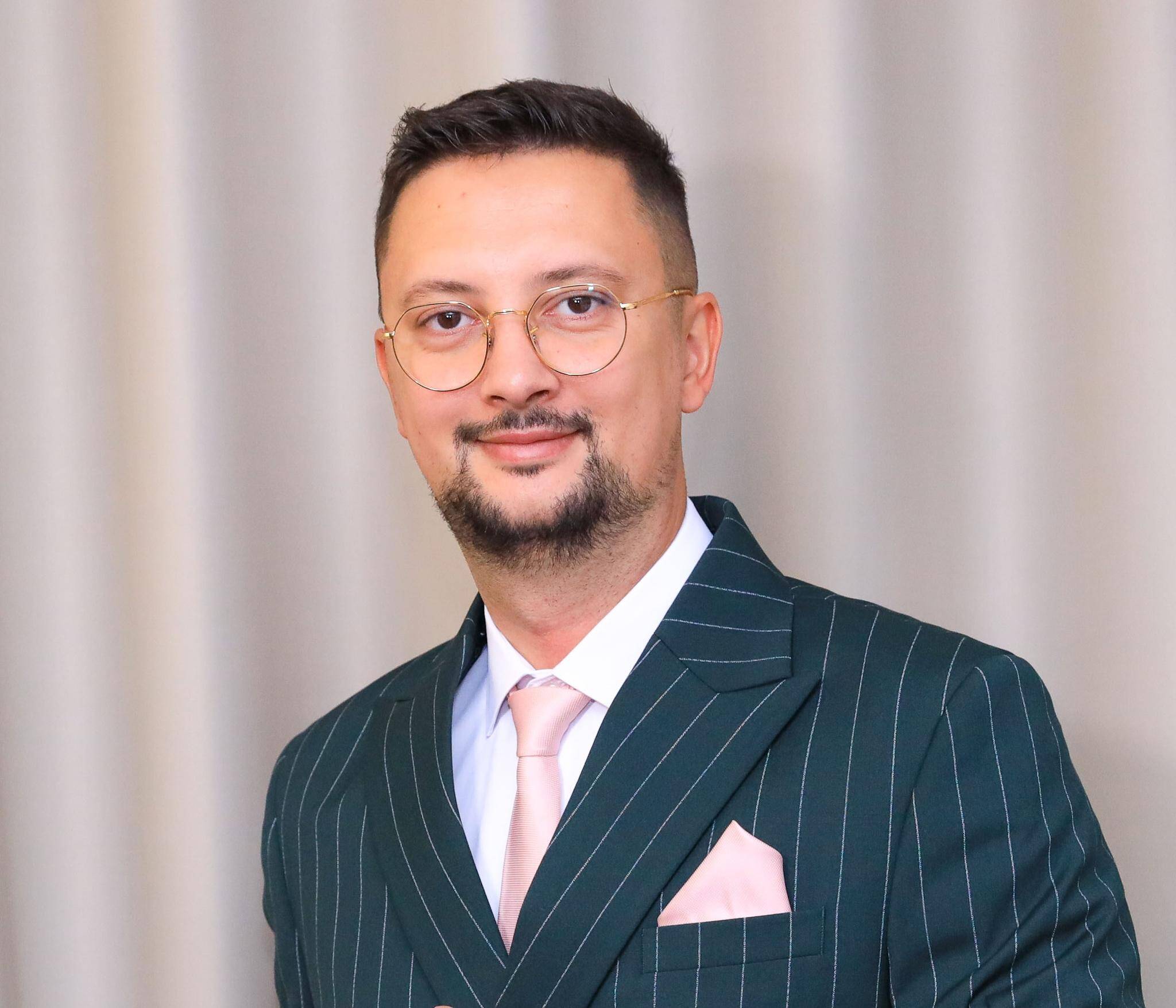 Claudiu Alex - Engineer | Agentic AI QA & DevOps