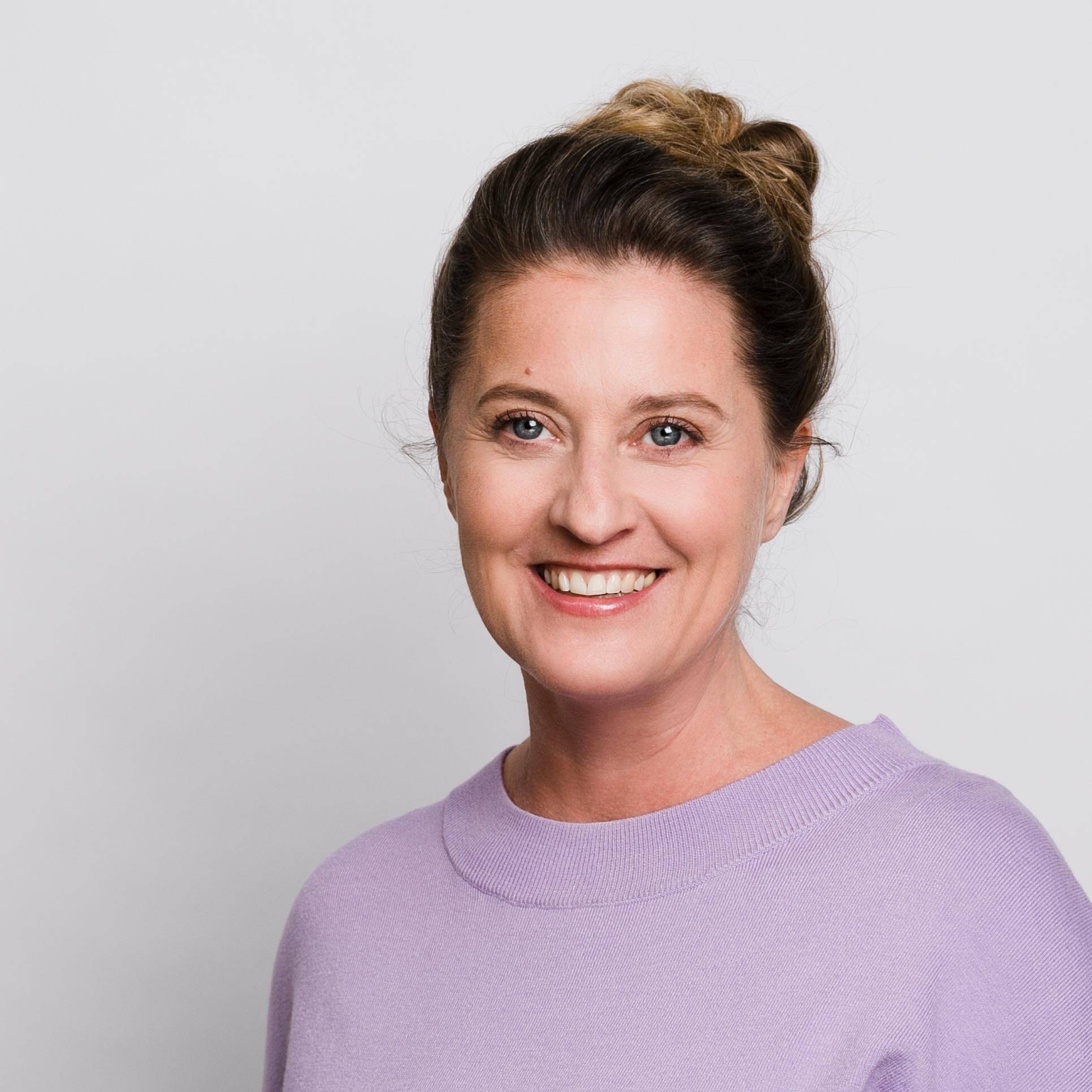 Regina Höflich - Interim Manager Marketing