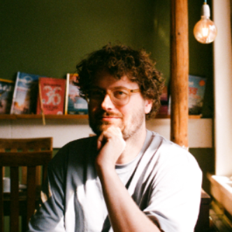 Jelle Van Gosliga - Designer, Art Director & Illustrator