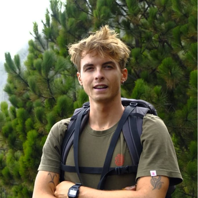Simon Louis