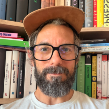 Bence Jávor - Freelance Creative Director