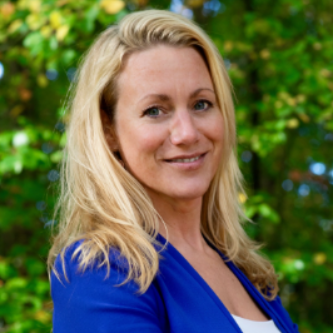 Hannah  - consultant marketing B2B