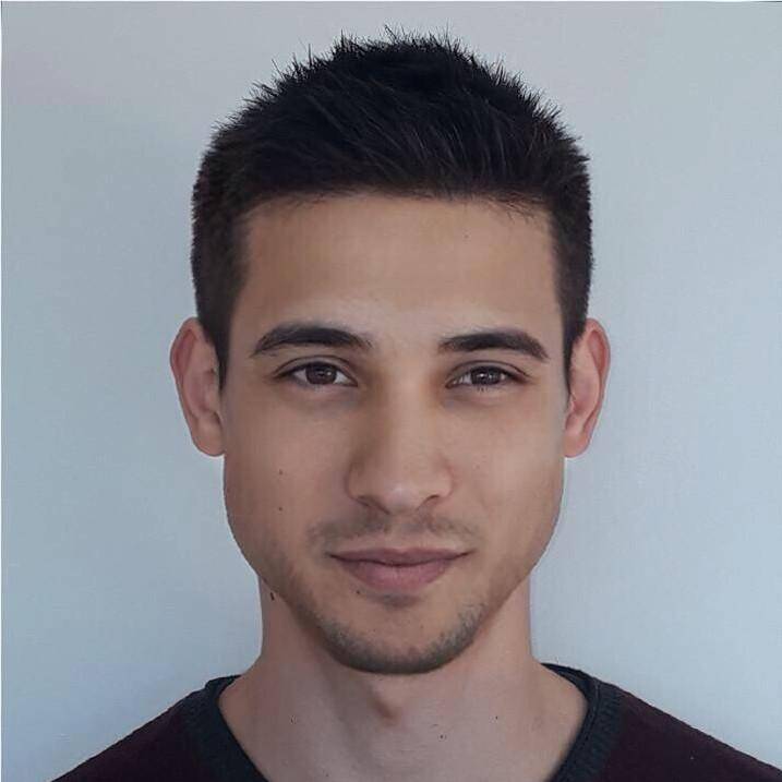 Dimitri  - Ingeniero de redes y seguridad