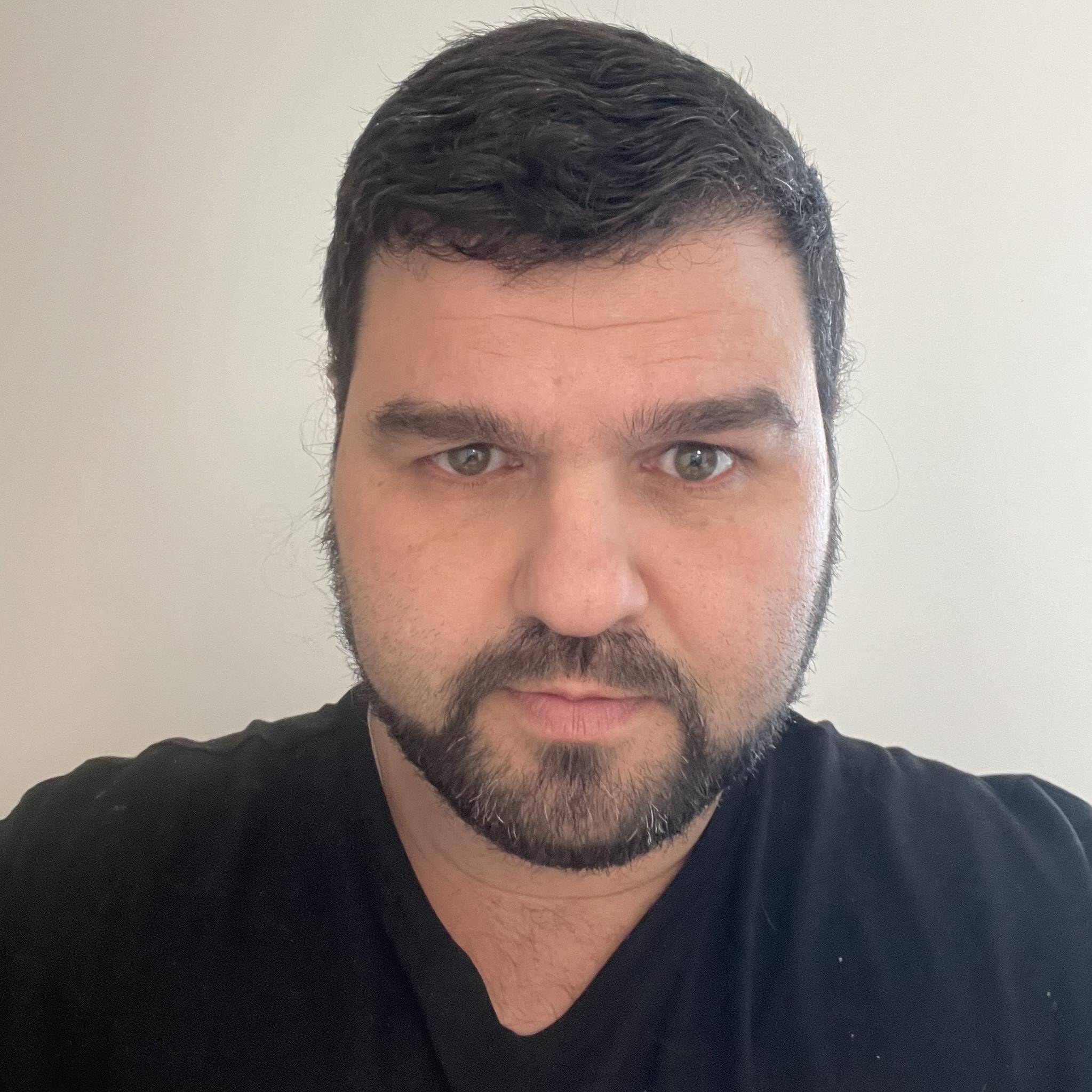 Hervé C. - DATA Engineer SSIS, SQL Server, Talend,  Devops