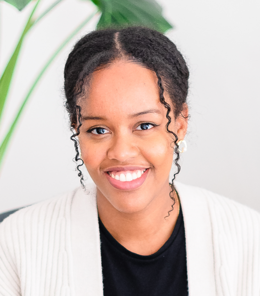 Leila M. - Experte Facebook Ads 🚀 UGC Creative Strategist