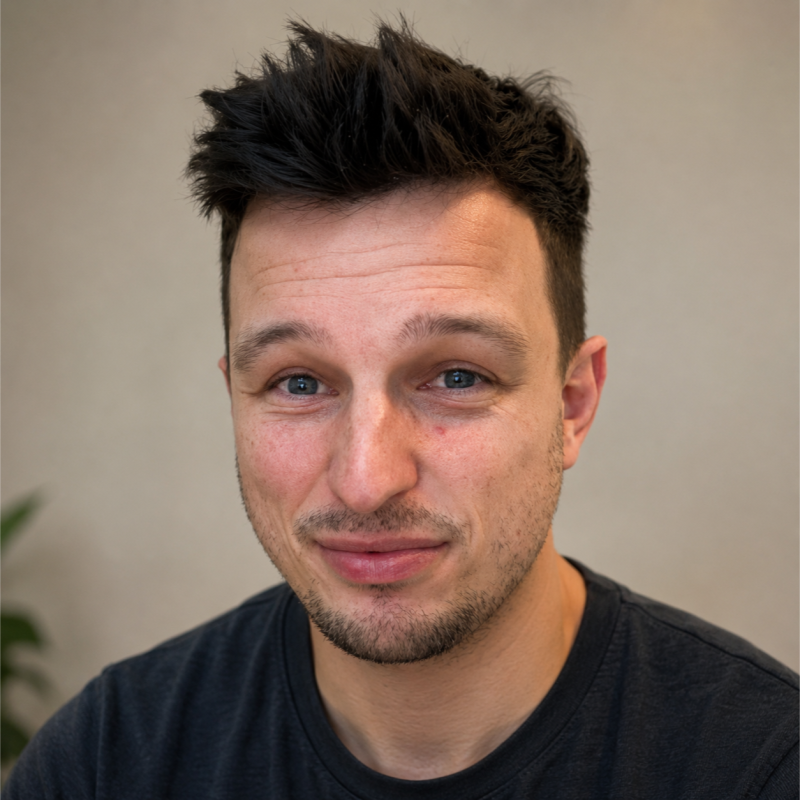 Tom W. - Frontend developer & Shopify Developer 