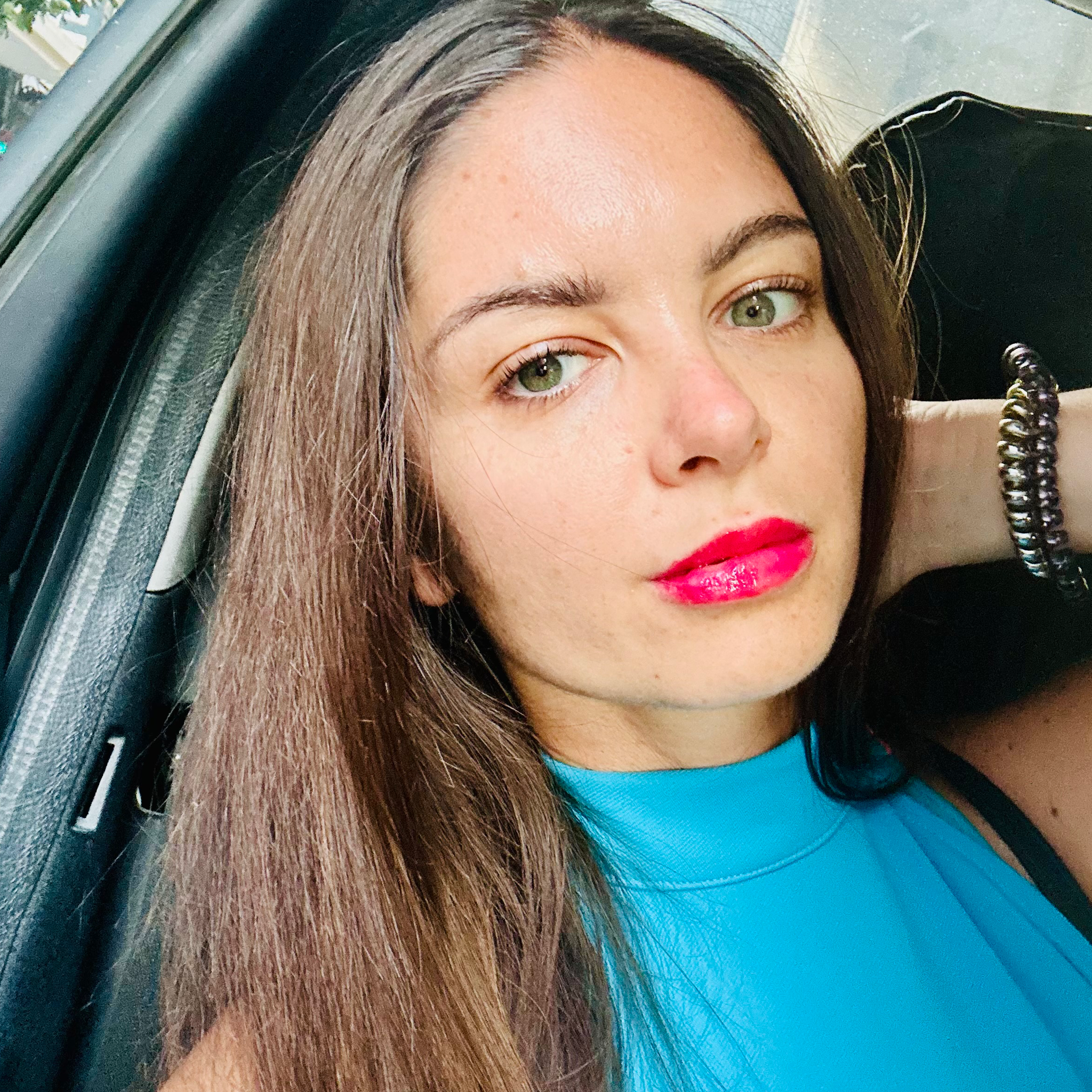 Adriana Massino - Senior Startup Expert | Tech, Strtategy, Ethics 