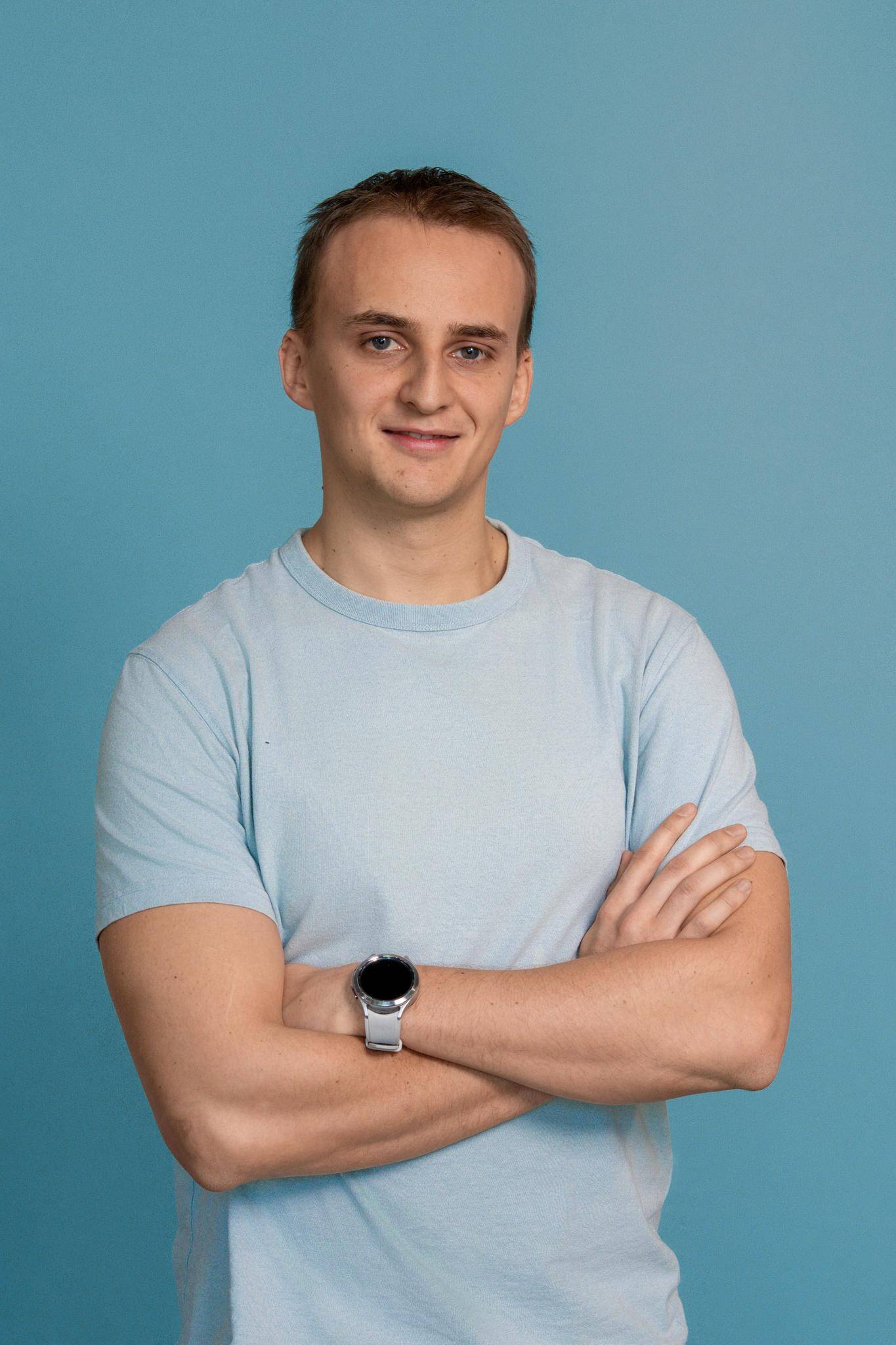 Louis Girard - Expert en technologie de l'information