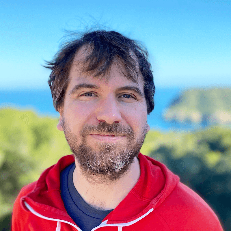 Marcel Stredak - Full-Stack Architect