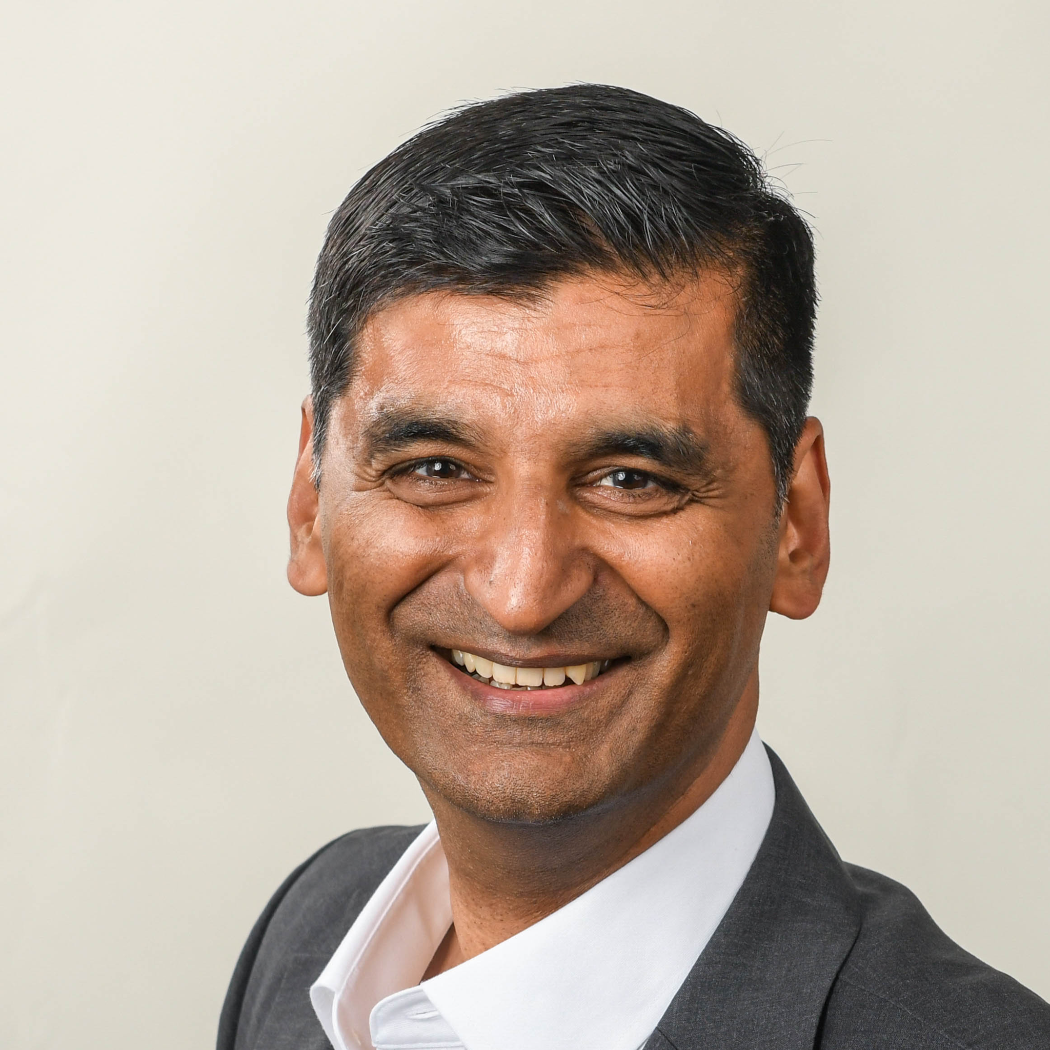 Dr. Lester Faleiro
