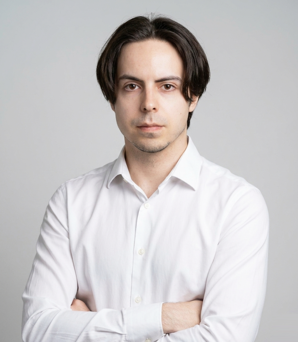 Nicolas B.