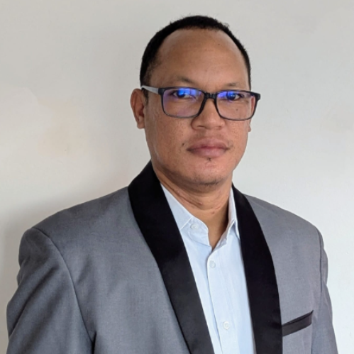 Ratsimbazafy Rado - Développeur Business Intelligence Confirmé