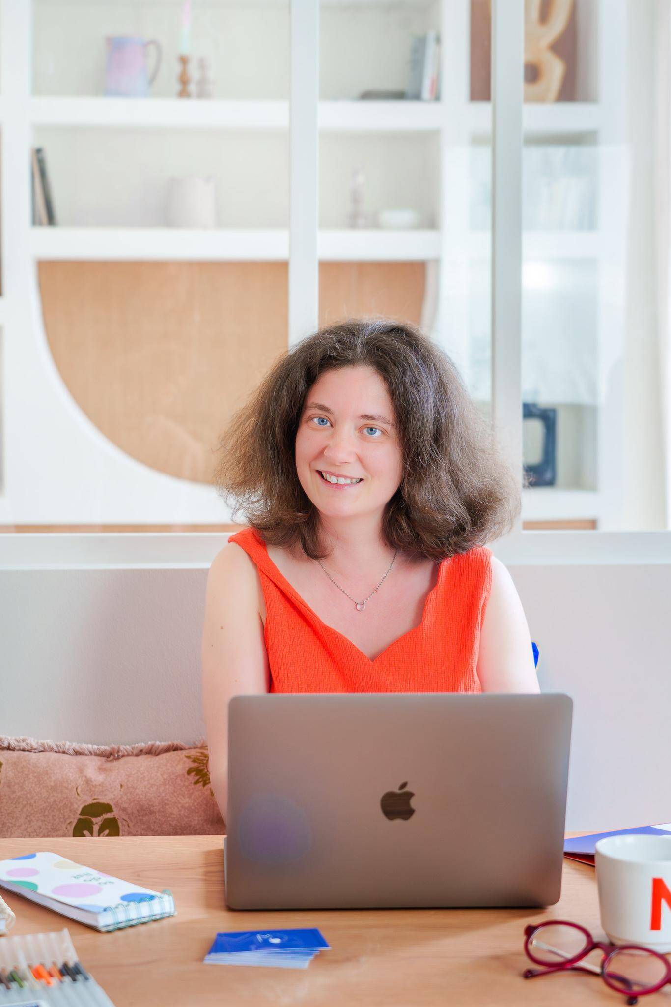 Margot Ducellier - Designer Graphique - maquettiste - chargée de comm