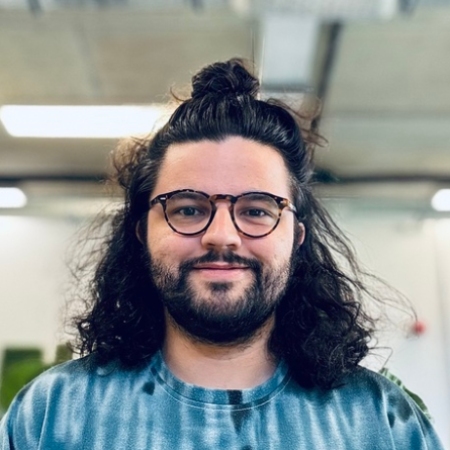 Raphaël D. - SENIOR FRONT-END ENGINEER