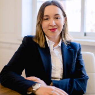 Jordina  - Asesora Legal Mercantil y Deportivo