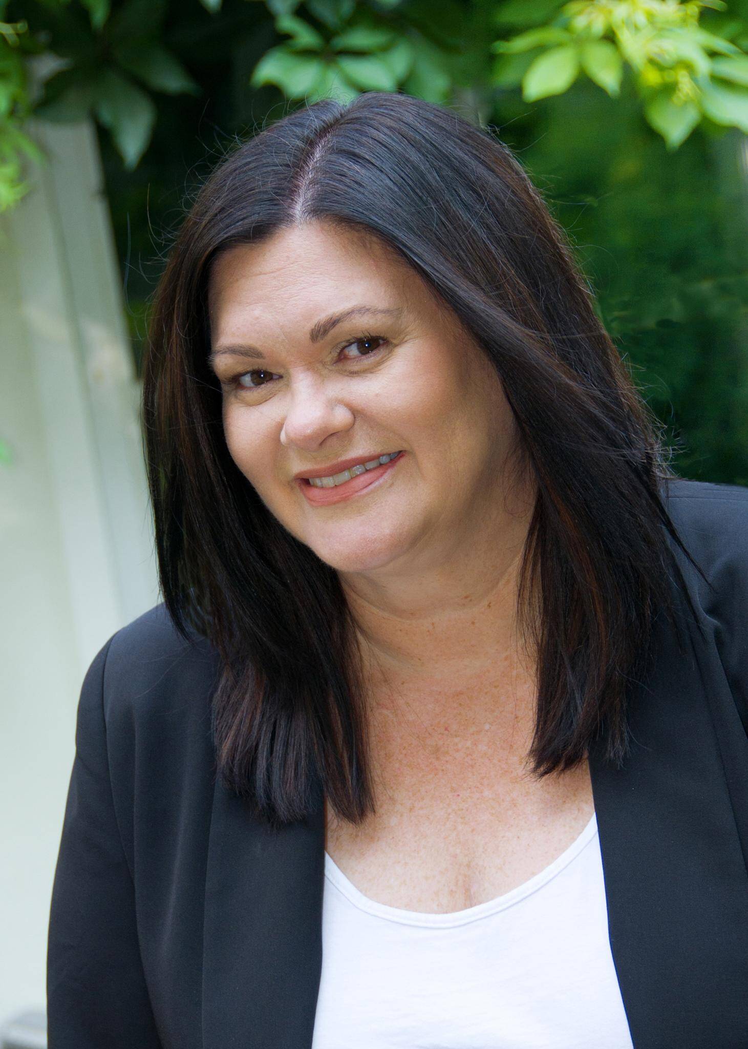 Kelly Brogdon Geyer