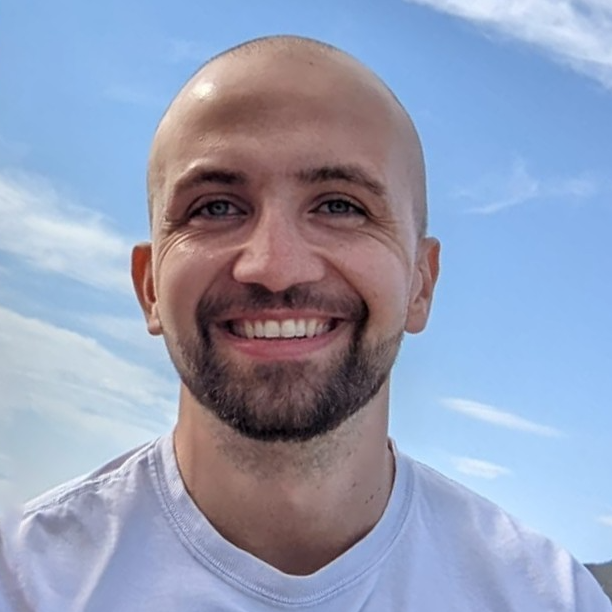 Fabian R. - Build, design and connect digital solutions.