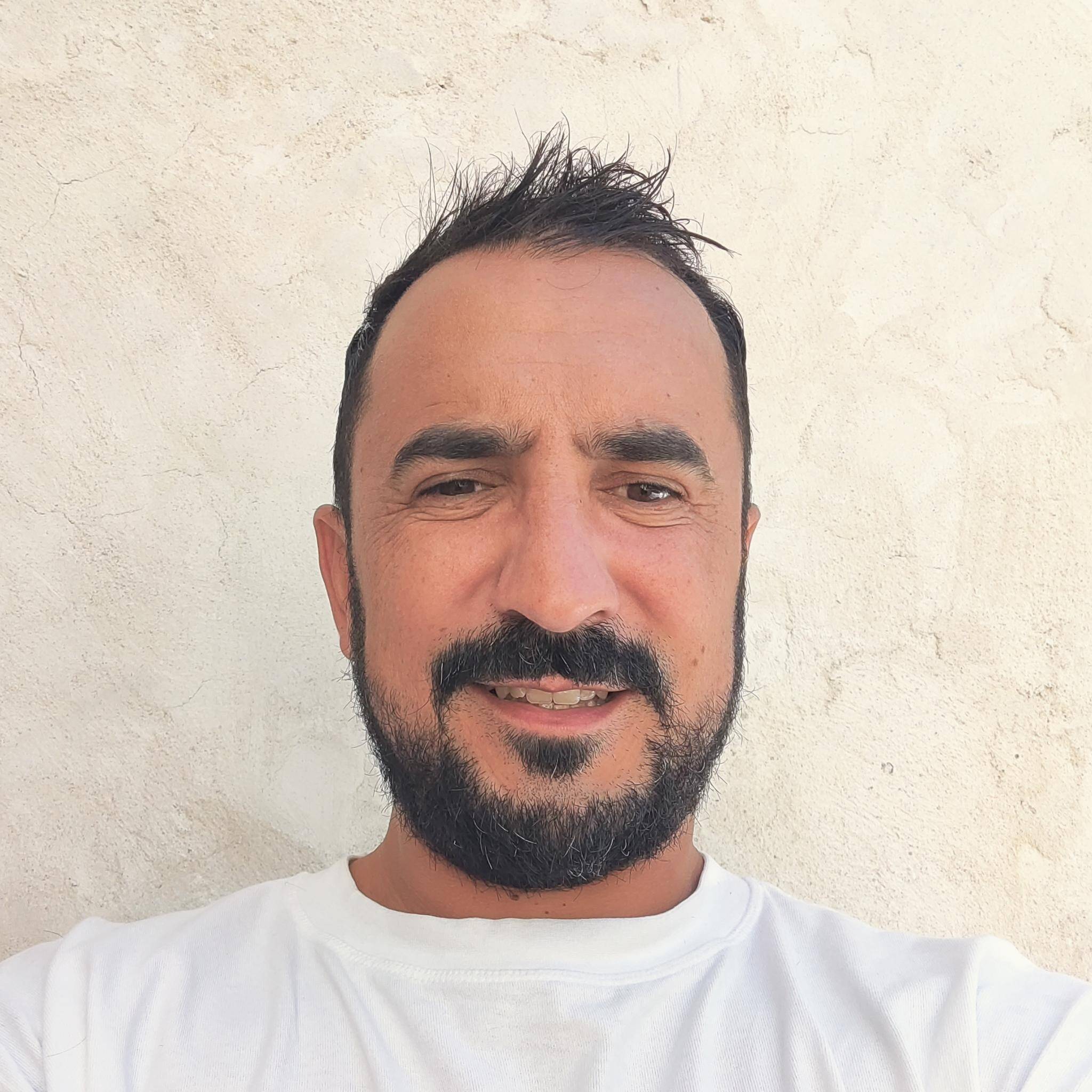 Stephane  - 🚀Desarrollador web | IA | Creación de la A a la Z