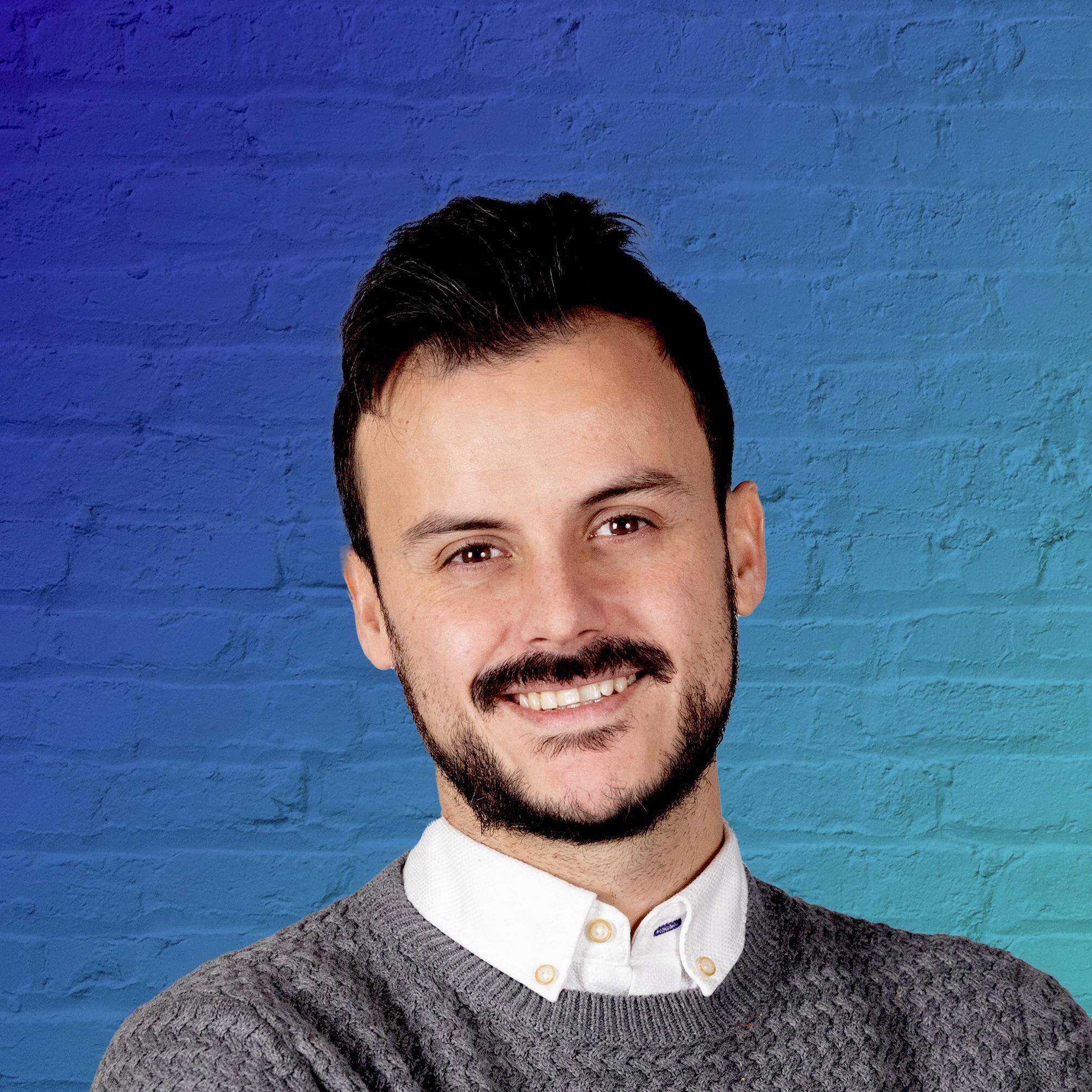 Javier  - Senior Data Analyst & CRO Consultant