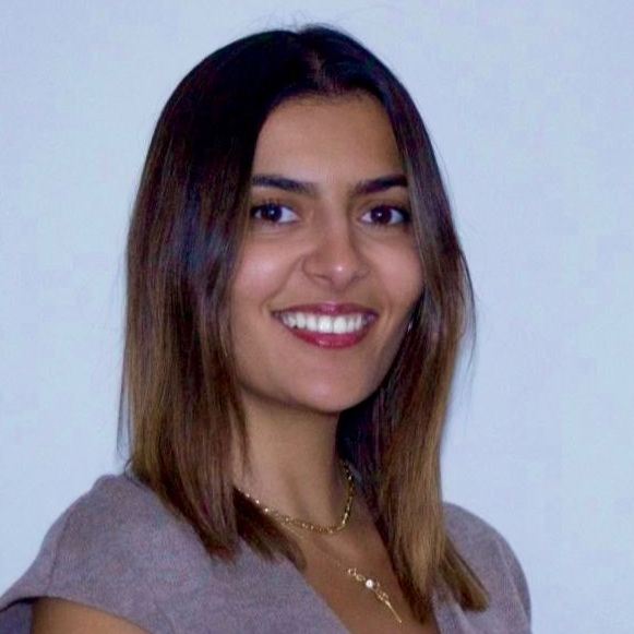 Yassmine B. - 8y+ Exp | Consultante Growth, Marketing & Business